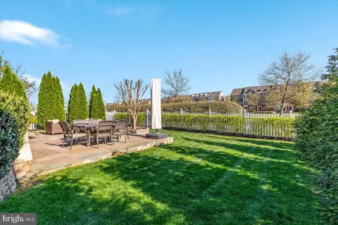 25539 Taylor Crescent Dr, Chantilly, VA 20152 photo 35