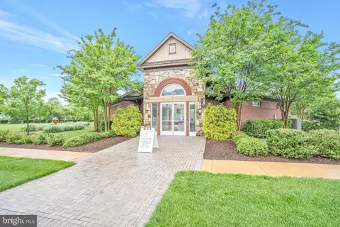 42482 Benfold Sq, Ashburn, VA 20148 photo 29