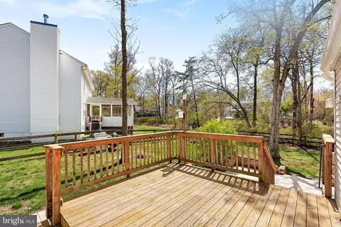 908 E Roanoke Rd E, Sterling, VA 20164 photo 30