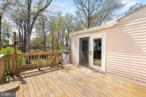 908 E Roanoke Rd E, Sterling, VA 20164 photo 29