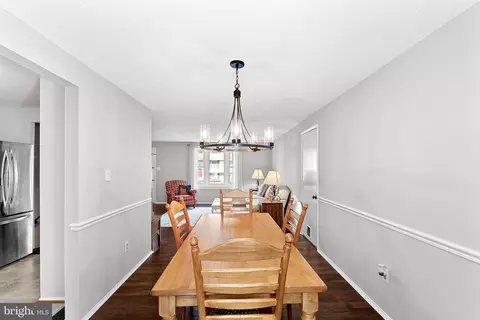 908 E Roanoke Rd E, Sterling, VA 20164 photo 9