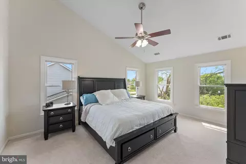 Bedroom - 43968 Tavern Dr, Ashburn, VA 20147 photo 1 of 9