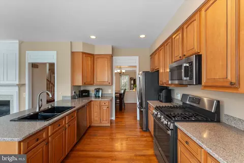 20900 Trinity Sq, Sterling, VA 20165 photo 30