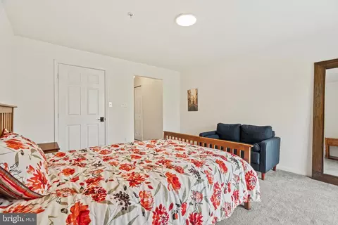 Bedroom - 20605 Cornstalk Ter #201, Ashburn, VA 20147 photo 2 of 4