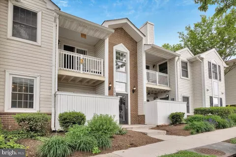 104 Westwick Ct #1, Sterling, VA 20165