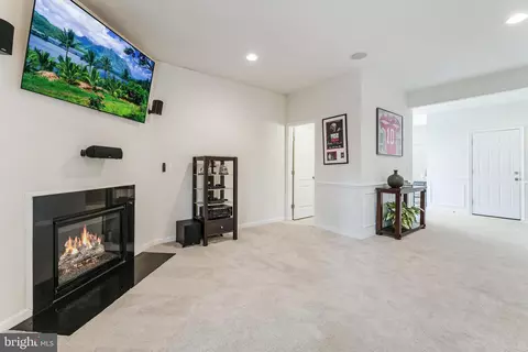 Other - 42467 Patrick Wayne Sq, Ashburn, VA 20148 photo 8 of 14
