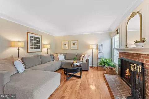 Living - 21047 Barcroft Way, Sterling, VA 20164 photo 1 of 2