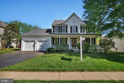 110 Cedargrove Pl SW, Leesburg, VA 20175