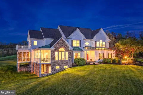 15870 Old Waterford Rd, Paeonian Springs, VA 20129