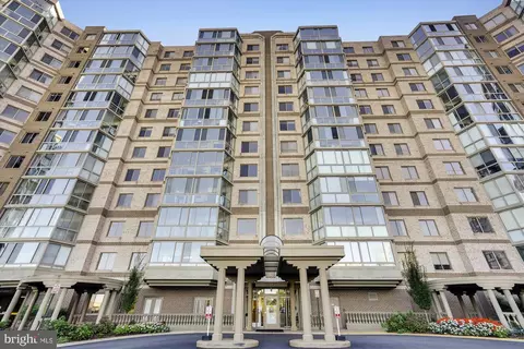19375 Cypress Ridge Ter #514, Leesburg, VA 20176