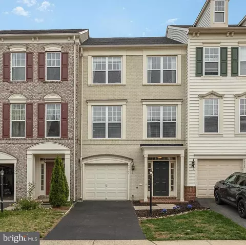 43257 Sunderleigh Sq, Broadlands, VA 20148