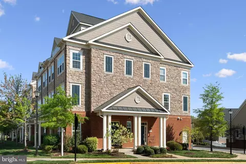 42600 Hardage Ter, Ashburn, VA 20148