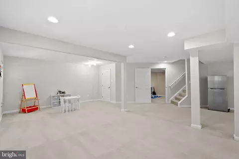 Entry Way - 21894 Windover Dr, Broadlands, VA 20148 photo 9 of 9