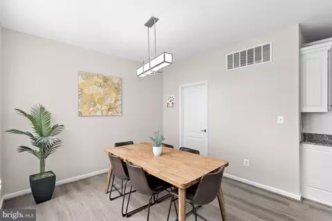 Dining - 21894 Windover Dr, Broadlands, VA 20148 photo 6 of 7