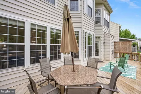 Exterior - 21894 Windover Dr, Broadlands, VA 20148 photo 7 of 10