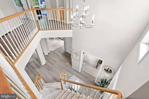 Entry Way - 21894 Windover Dr, Broadlands, VA 20148 photo 4 of 9