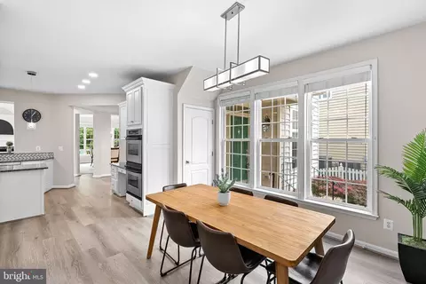 Dining - 21894 Windover Dr, Broadlands, VA 20148 photo 7 of 7