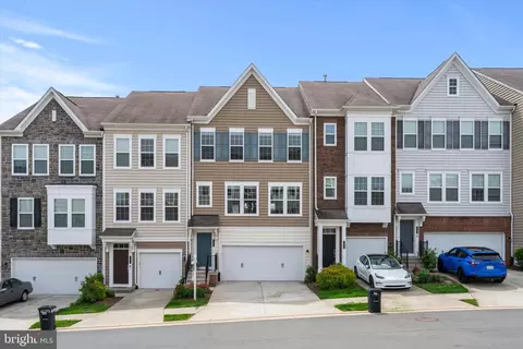 19961 Major Sq, Ashburn, VA 20147
