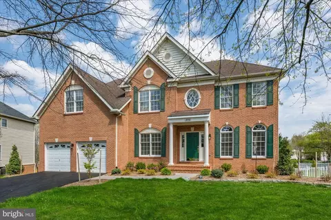 19755 Spyglass Hill Ct, Ashburn, VA 20147