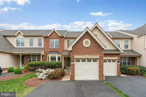 43242 Somerset Hills Ter, Ashburn, VA 20147