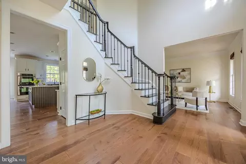 Entry Way - 42883 Chatelain, Brambleton, VA 20148 photo 2 of 6