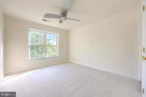 Bedroom - 42883 Chatelain, Brambleton, VA 20148 photo 10 of 11