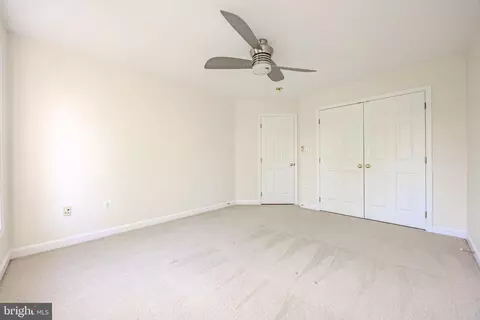 Bedroom - 42883 Chatelain, Brambleton, VA 20148 photo 9 of 11