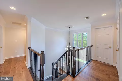 Entry Way - 42883 Chatelain, Brambleton, VA 20148 photo 5 of 6
