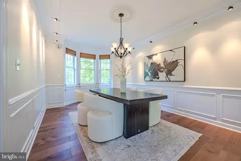 Dining - 42883 Chatelain, Brambleton, VA 20148 photo 2 of 3