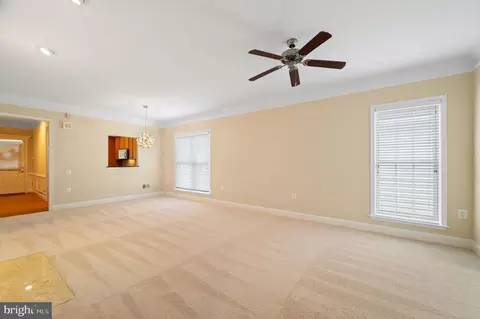 Living - 20449 Rosses Point Ct, Ashburn, VA 20147 photo 5 of 6