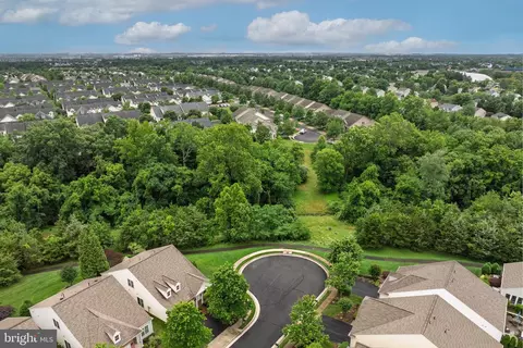 View/Area - 20449 Rosses Point Ct, Ashburn, VA 20147 photo 13 of 14
