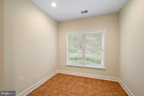 Other - 20449 Rosses Point Ct, Ashburn, VA 20147 photo 2 of 20