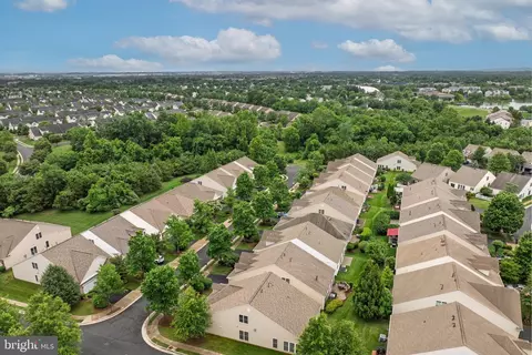 View/Area - 20449 Rosses Point Ct, Ashburn, VA 20147 photo 14 of 14