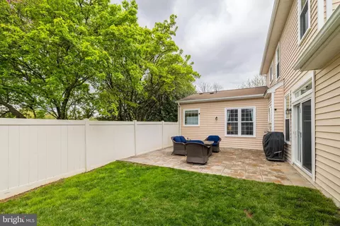 Exterior - 43207 Cedar Glen Ter, Ashburn, VA 20147 photo 8 of 8