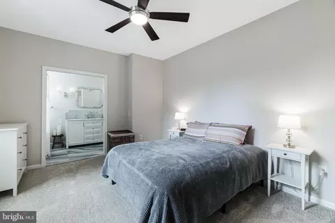Bedroom - 43207 Cedar Glen Ter, Ashburn, VA 20147 photo 1 of 4