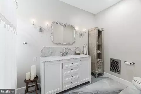 Bath - 43207 Cedar Glen Ter, Ashburn, VA 20147 photo 1 of 3