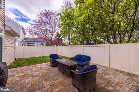 Exterior - 43207 Cedar Glen Ter, Ashburn, VA 20147 photo 5 of 8
