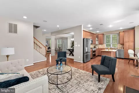 43104 Baltusrol Ter, Ashburn, VA 20147 photo 17