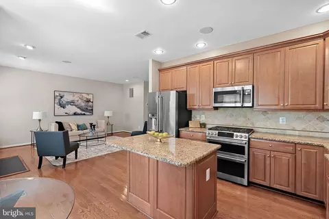 43104 Baltusrol Ter, Ashburn, VA 20147 photo 21