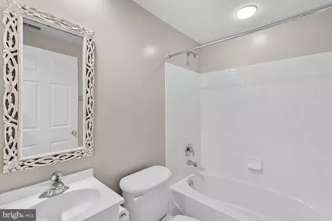 43104 Baltusrol Ter, Ashburn, VA 20147 photo 44