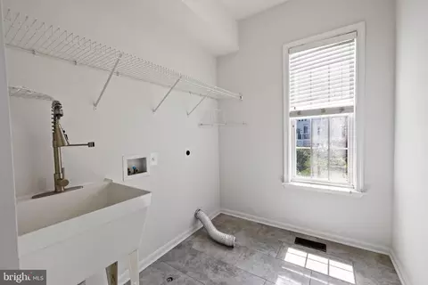 Other - 43877 Paramount Pl, Chantilly, VA 20152 photo 3 of 17
