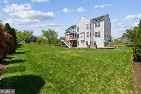 Exterior - 43877 Paramount Pl, Chantilly, VA 20152 photo 13 of 13
