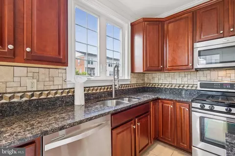 42761 Hay Rd, Ashburn, VA 20147 photo 7