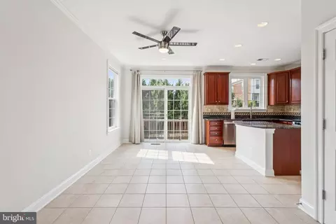 42761 Hay Rd, Ashburn, VA 20147 photo 10
