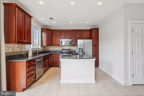 42761 Hay Rd, Ashburn, VA 20147 photo 9