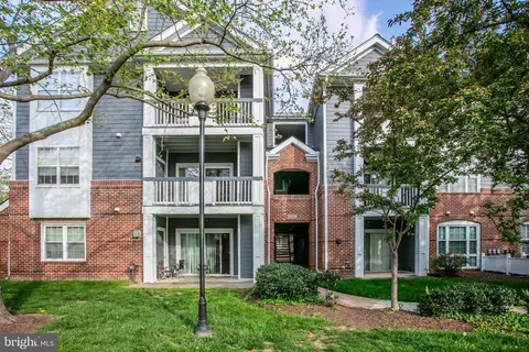 20290 Beechwood Ter #302, Ashburn, VA 20147