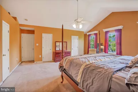 20338 Snowpoint Pl, Ashburn, VA 20147 photo 17