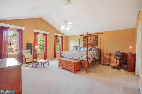 20338 Snowpoint Pl, Ashburn, VA 20147 photo 15