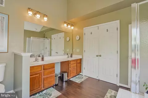 20338 Snowpoint Pl, Ashburn, VA 20147 photo 21