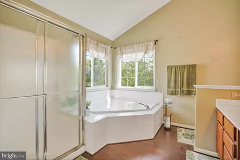 20338 Snowpoint Pl, Ashburn, VA 20147 photo 19